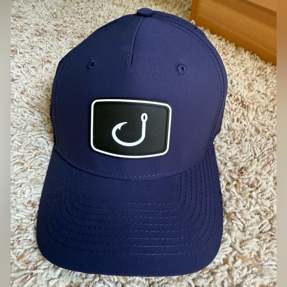 Avid ace iconic performance fishing hat